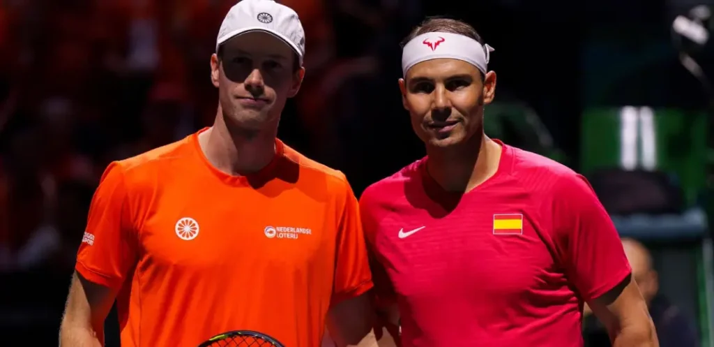 Botic Van de Zandschulp impulsa a Países Bajos en la Copa Davis