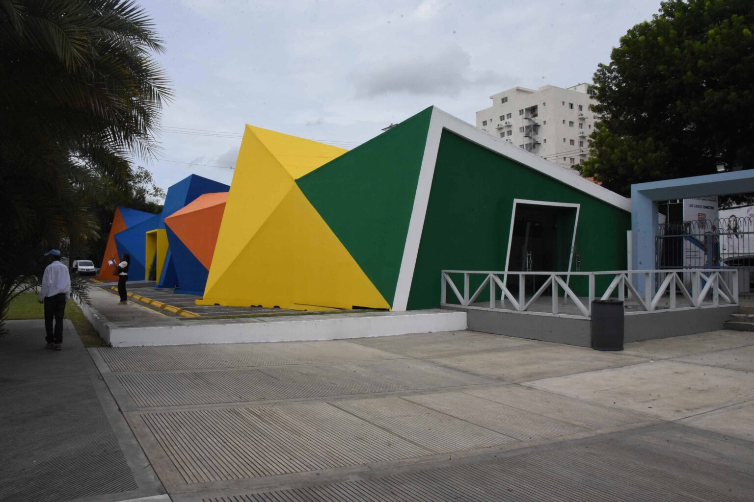 Inicia hoy la Feria Internacional del Libro Santo Domingo 2024: Un evento literario lleno de sorpresas